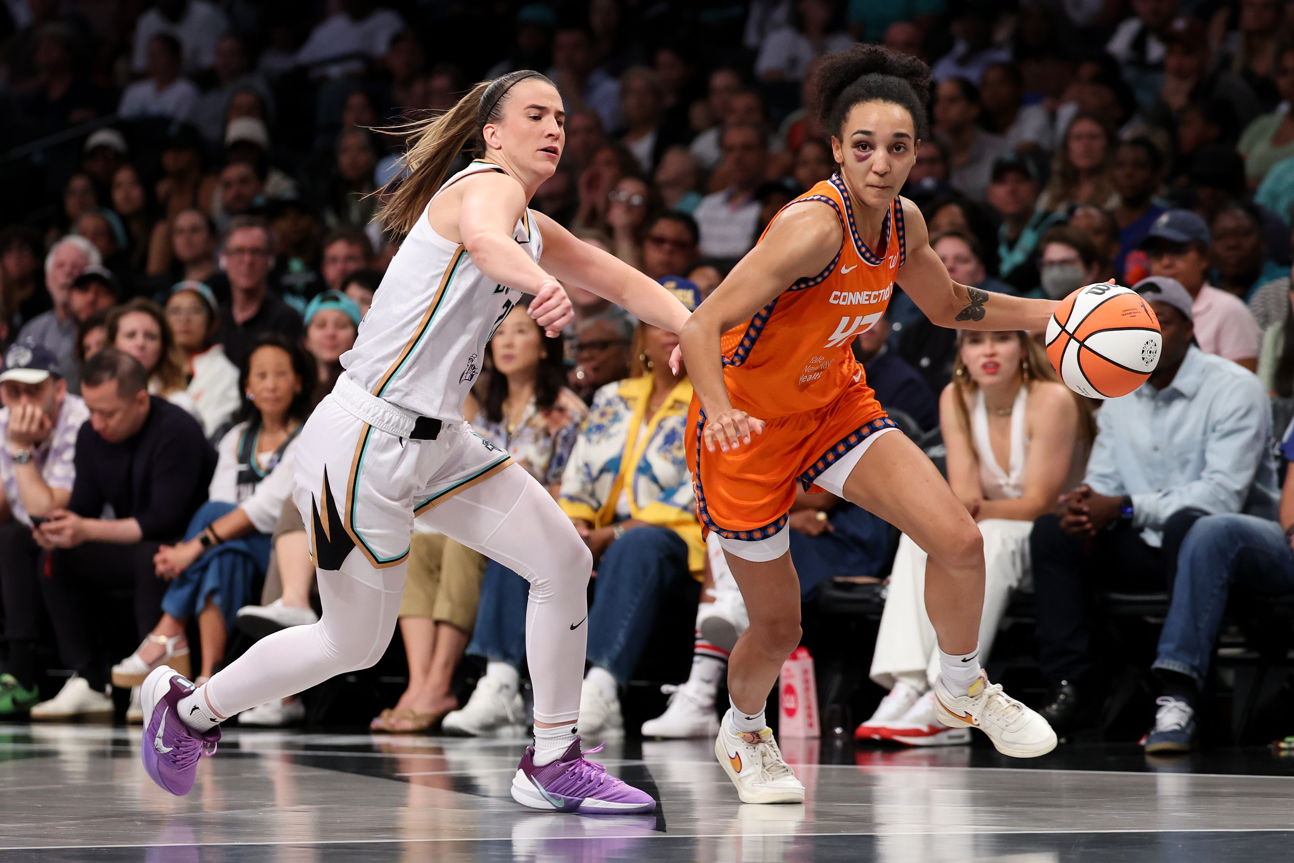 Sun Drop Close Contest Against Liberty, 81-79